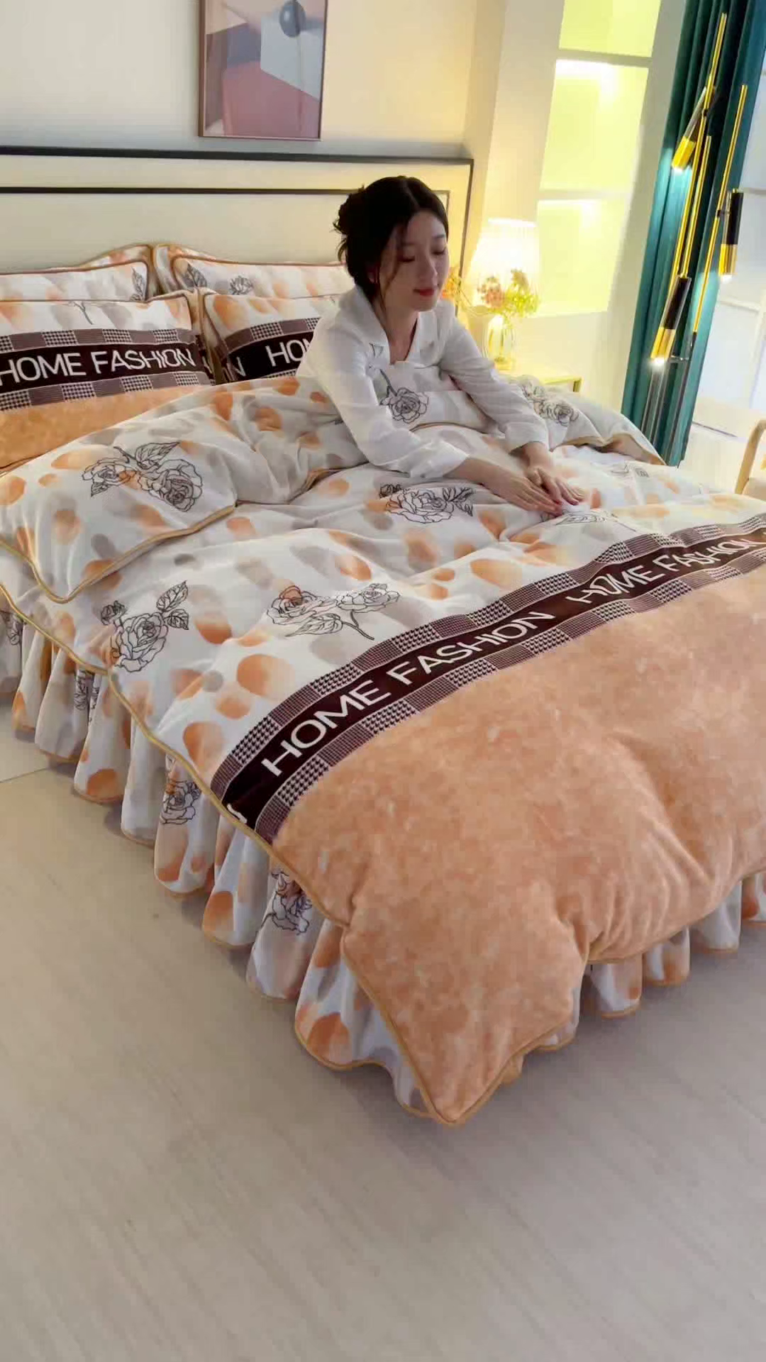 91家纺网 家纺一手货源 找家纺 望淮 2025新款230g印花金貂绒牛奶绒四件套 雨花石