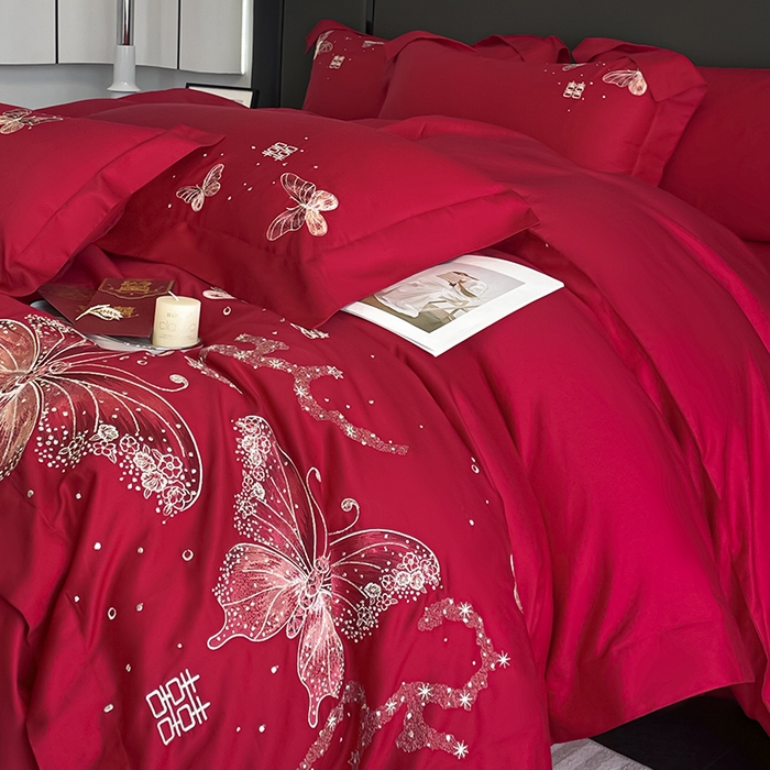 91家纺网 家纺一手货源 找家纺 2025婚庆A类全棉四件套纯棉被套重工刺绣简约红色床单长绒棉结婚爆款床上用品 琉璃蝶梦-喜庆红