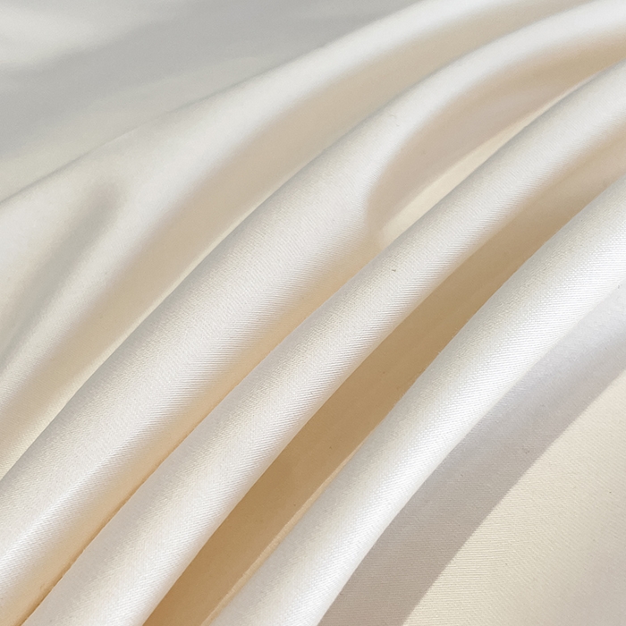 91家纺网 家纺一手货源 找家纺 2025婚庆A类全棉四件套纯棉被套重工刺绣简约红色床单长绒棉结婚爆款床上用品 琉璃蝶梦-新妍玉