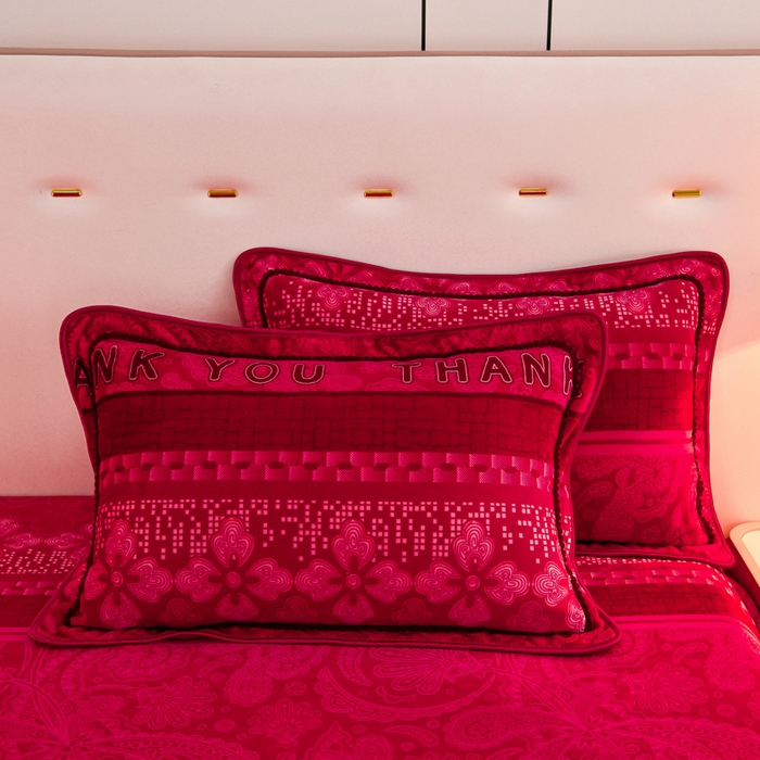 91家纺网 家纺一手货源 找家纺 2025新款230克8.5斤加厚高克重牛奶绒金貂绒法莱绒四件套冬季加绒法兰绒床裙款 浪漫主义