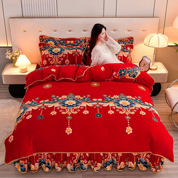 91家纺网 家纺一手货源 找家纺 2025新款230克8.5斤加厚高克重牛奶绒金貂绒法莱绒四件套冬季加绒法兰绒床裙款 锦上添花