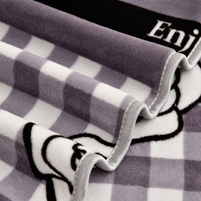 91家纺网 家纺一手货源 找家纺 2025新款230克8.5斤加厚高克重牛奶绒金貂绒法莱绒四件套冬季加绒法兰绒床裙款 小香格