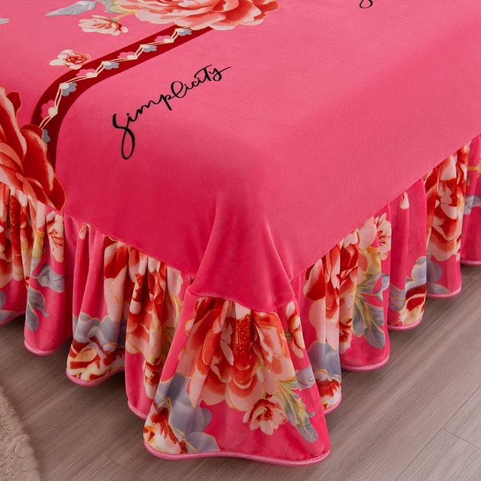 91家纺网 家纺一手货源 找家纺 2025新款230克8.5斤加厚高克重牛奶绒金貂绒法莱绒四件套冬季加绒法兰绒床裙款 牡丹盛开