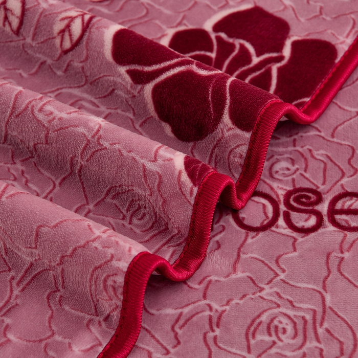 91家纺网 家纺一手货源 找家纺 2025新款230克8.5斤加厚高克重牛奶绒金貂绒法莱绒四件套冬季加绒法兰绒床裙款 玫瑰之约