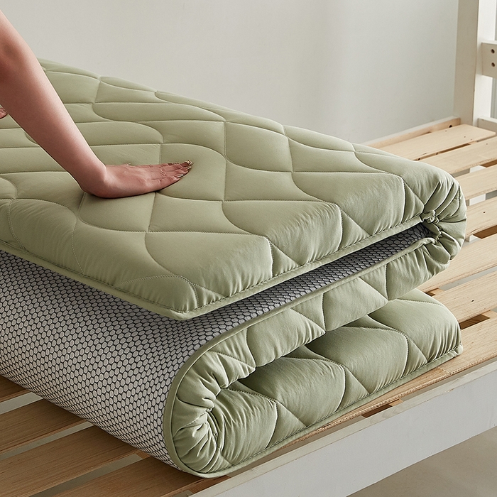 91家纺网 家纺一手货源 找家纺 红淳家纺 2025新款A类磨毛床垫学生宿舍床褥家用床垫子 洛可可-绿