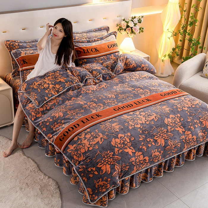 91家纺网 家纺一手货源 找家纺 （总）静缘分 2025新款230克特厚8.5斤牛奶绒金貂绒床裙款保暖四件套