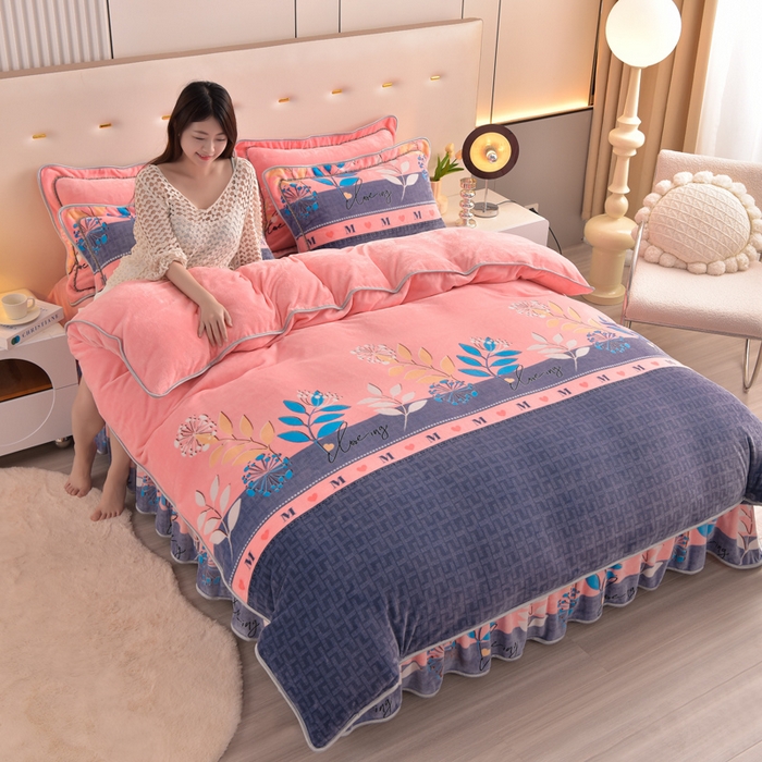 91家纺网 家纺一手货源 找家纺 （总）静缘分 2025新款230克特厚8.5斤牛奶绒金貂绒床裙款保暖四件套