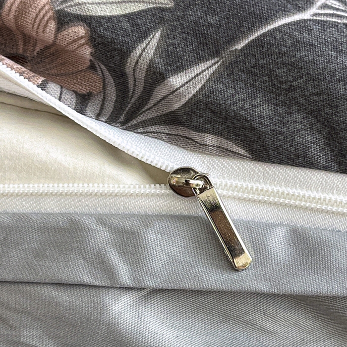 91家纺网 家纺一手货源 找家纺 红淳家纺 2025新款13376全棉活性印花四件套 孤星挽月