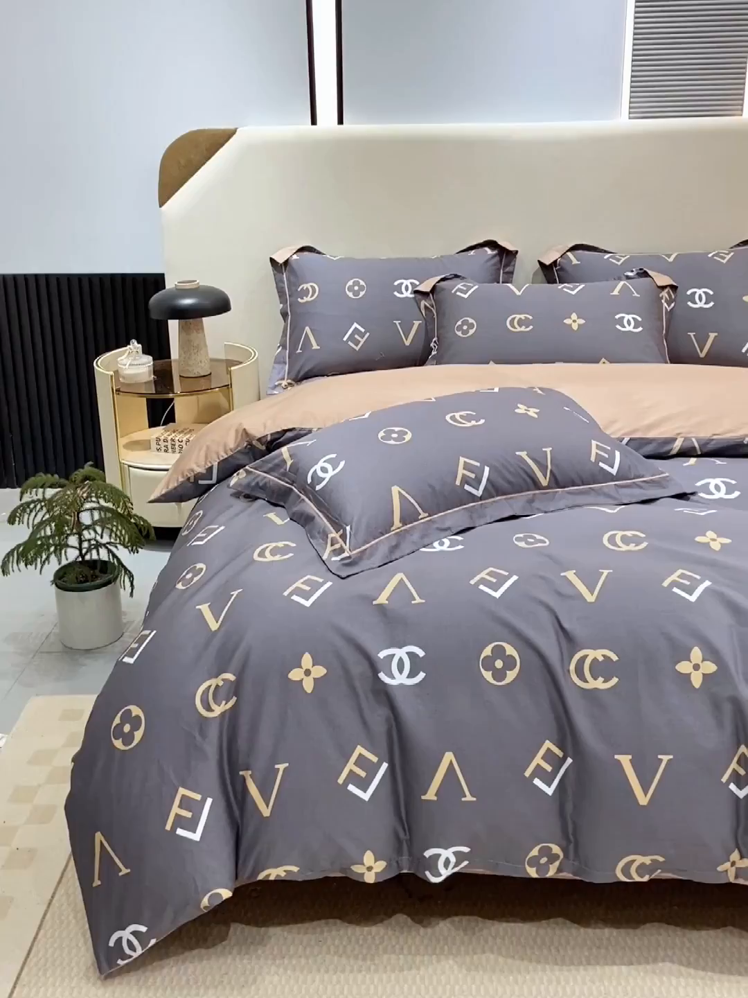 91家纺网 家纺一手货源 找家纺 红淳家纺 2025新款13376全棉活性印花四件套 风尚-灰