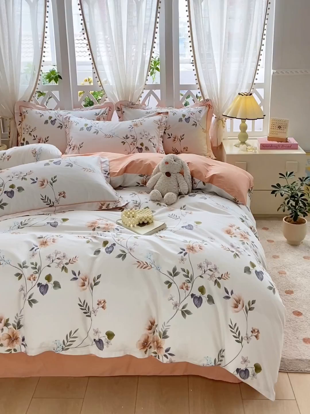 91家纺网 家纺一手货源 找家纺 红淳家纺 2025新款13376全棉活性印花四件套 木槿-白