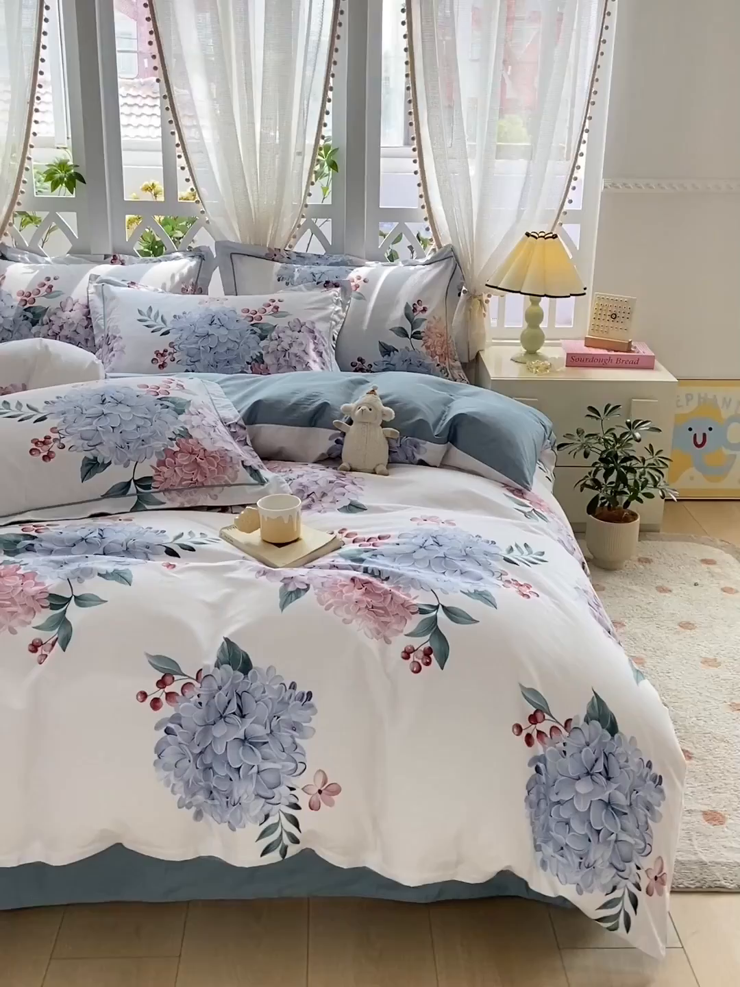 91家纺网 家纺一手货源 找家纺 红淳家纺 2025新款13376全棉活性印花四件套 蓝盈绣球