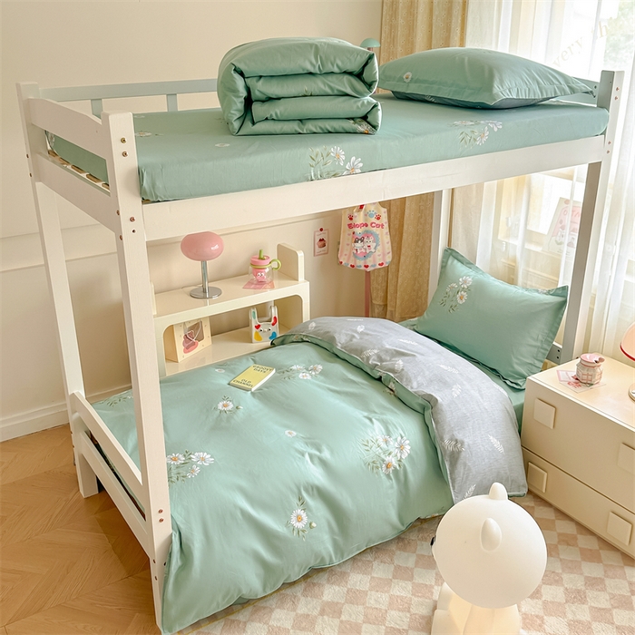 91家纺网 家纺一手货源 找家纺 （总）小叮当家纺仓储工厂店 2025新款舒适亲肤全棉纯棉斜纹印花学生三件套