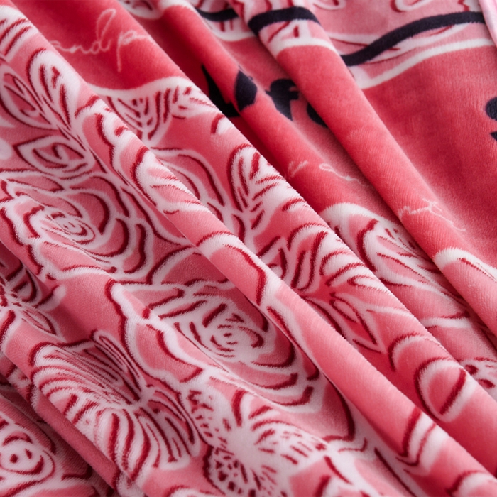 91家纺网 家纺一手货源 找家纺 静缘分 2025新款230克特厚8.5斤牛奶绒金貂绒床裙款保暖四件套-阳光生活