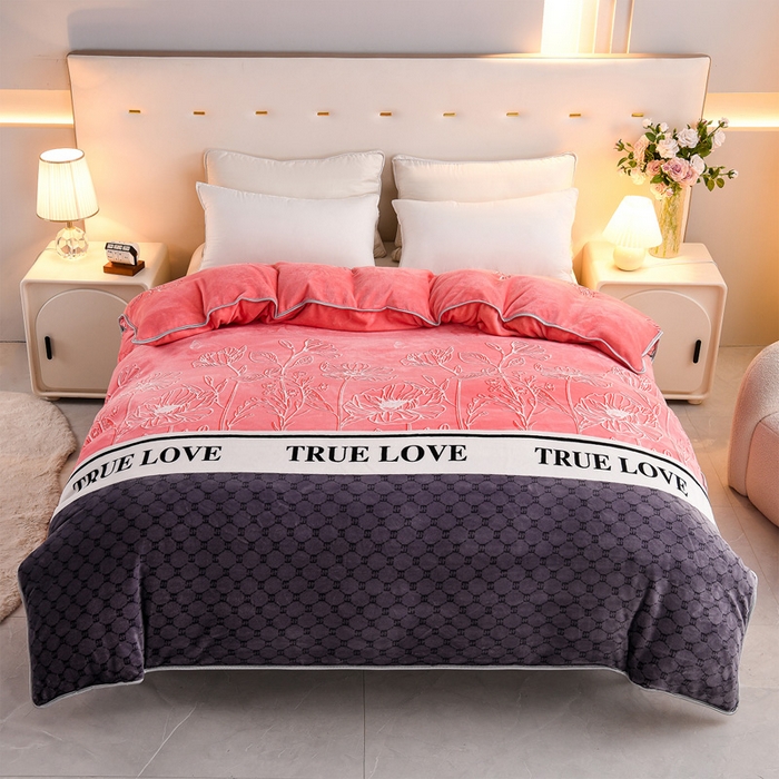 91家纺网 家纺一手货源 找家纺 静缘分 2025新款230克特厚8.5斤牛奶绒金貂绒床裙款保暖四件套-真爱