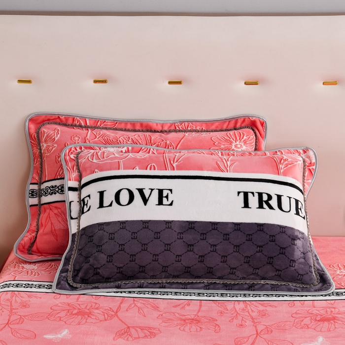 91家纺网 家纺一手货源 找家纺 静缘分 2025新款230克特厚8.5斤牛奶绒金貂绒床裙款保暖四件套-真爱