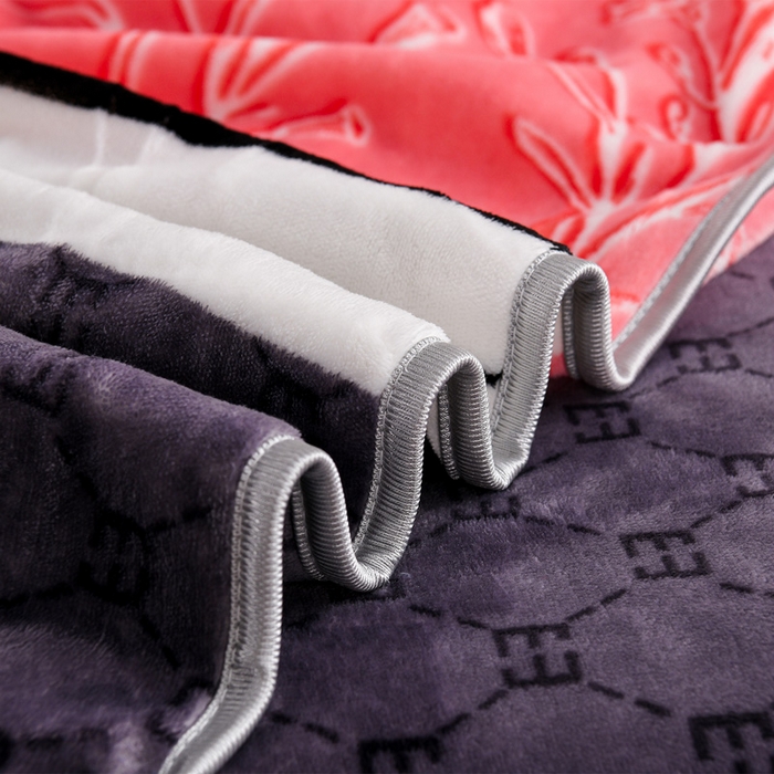 91家纺网 家纺一手货源 找家纺 静缘分 2025新款230克特厚8.5斤牛奶绒金貂绒床裙款保暖四件套-真爱