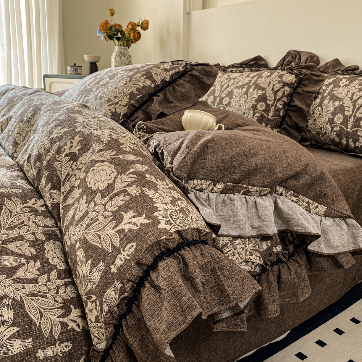 仟网汇 2025新款复古风亚麻原麻花边四件套 秋海棠