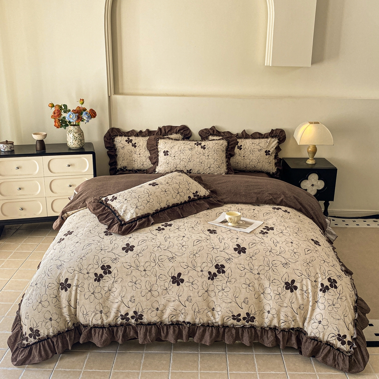 91家纺网 家纺一手货源 找家纺 仟网汇 2025新款复古风亚麻原麻花边四件套 写意