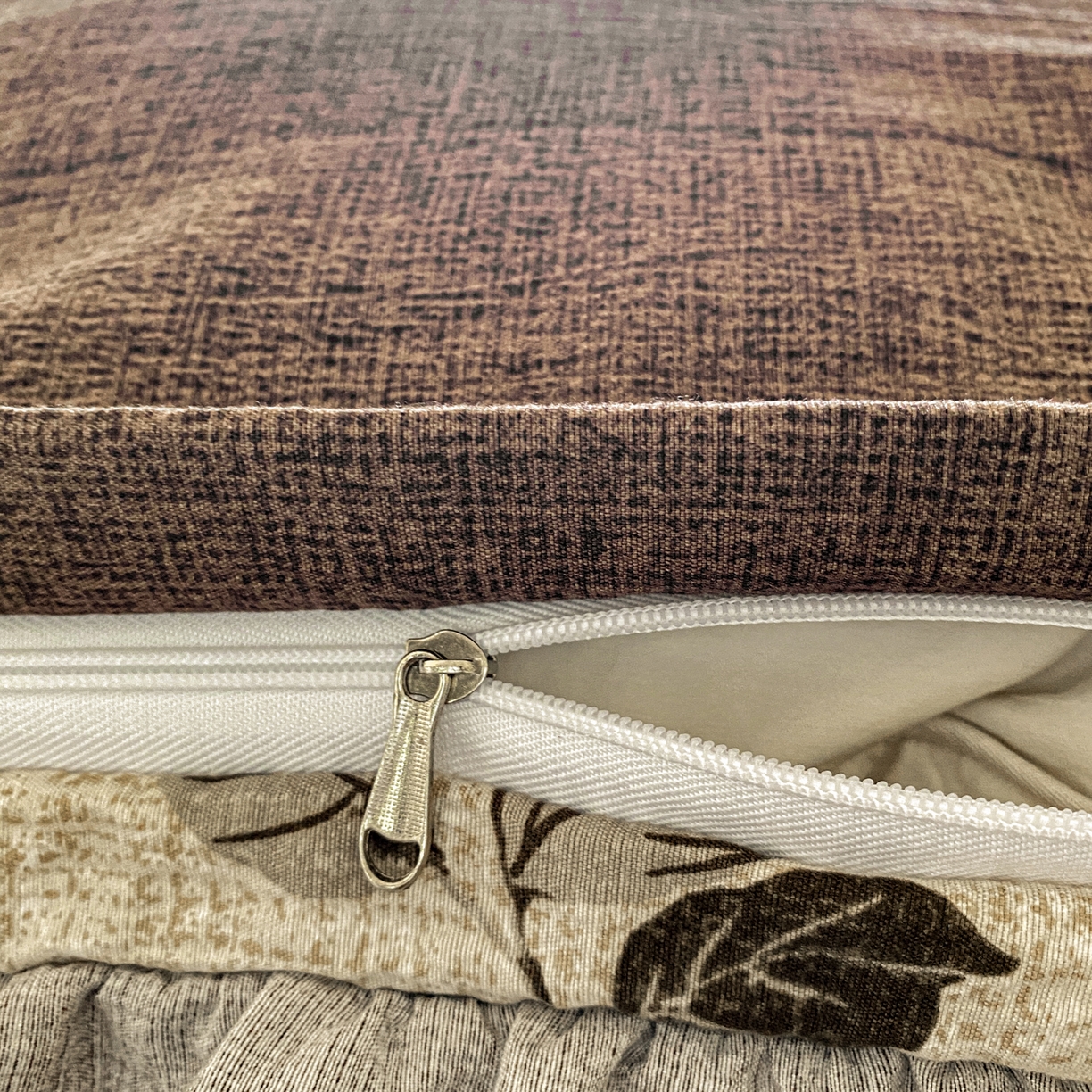 91家纺网 家纺一手货源 找家纺 仟网汇 2025新款复古风亚麻原麻花边四件套 叶影