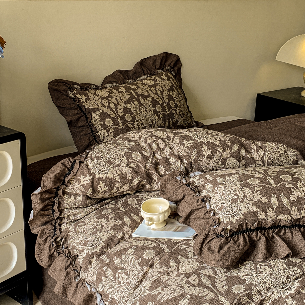 91家纺网 家纺一手货源 找家纺 （总）仟网汇 2025新款复古风亚麻原麻花边四件套