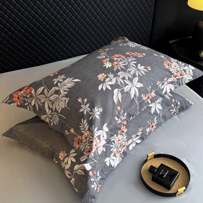 91家纺网 家纺一手货源 找家纺 红淳家纺 2025新款13376全棉活性印花单品枕套 孤星挽月