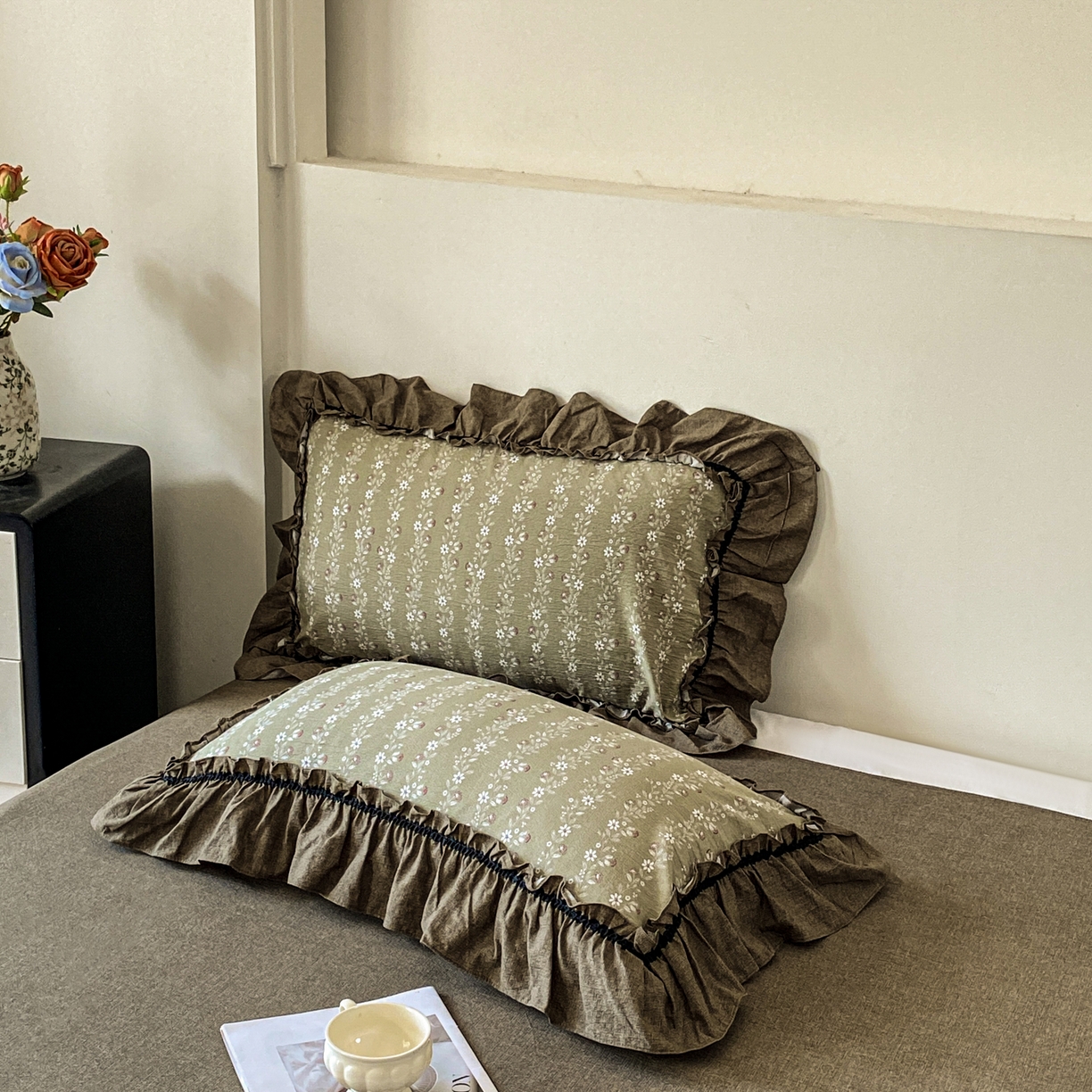 91家纺网 家纺一手货源 找家纺 仟网汇 2025新款复古风亚麻原麻花边四件套 绿茵