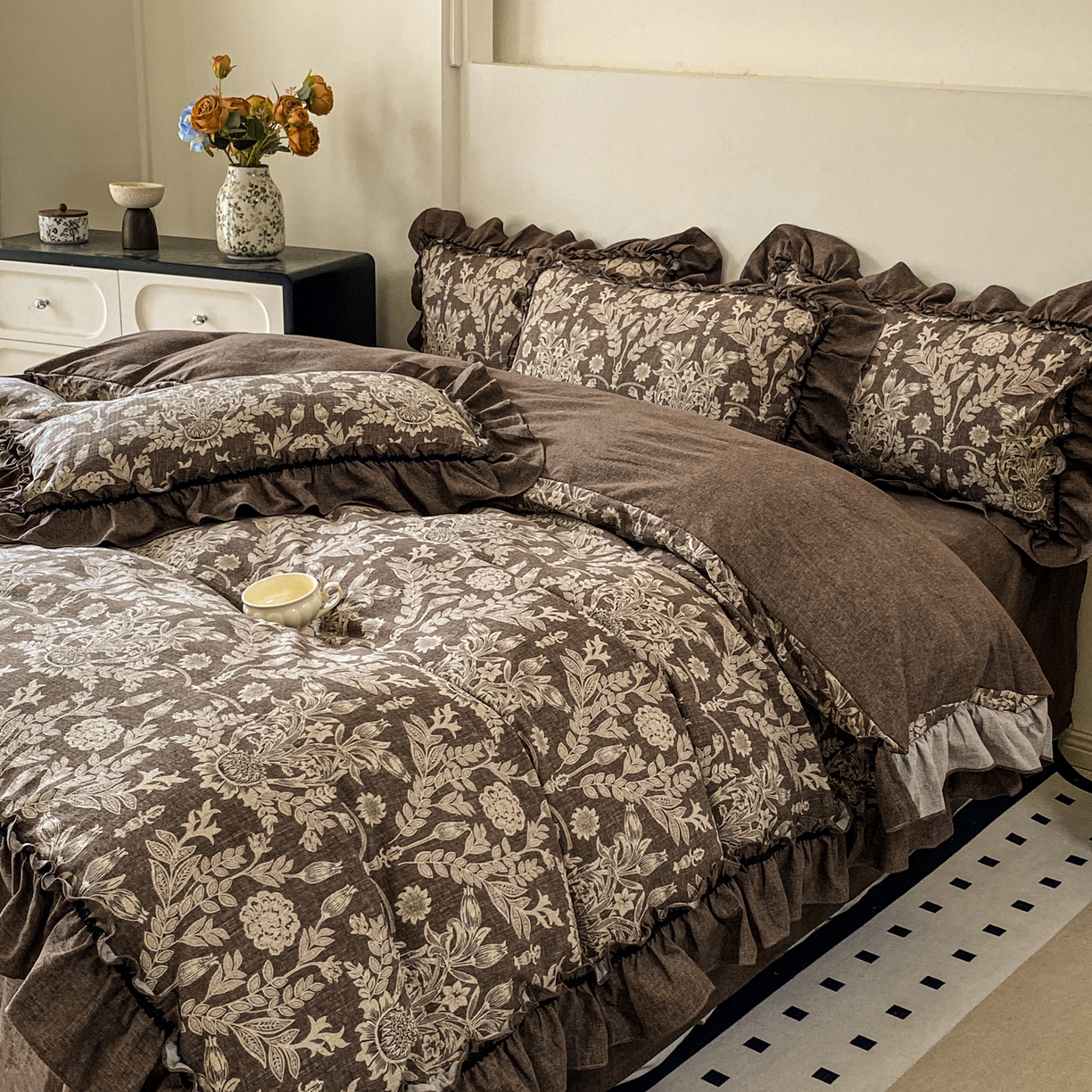 91家纺网 家纺一手货源 找家纺 仟网汇 2025新款复古风亚麻原麻花边四件套 秋海棠