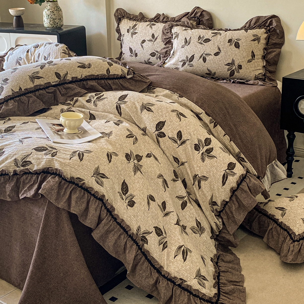 91家纺网 家纺一手货源 找家纺 仟网汇 2025新款复古风亚麻原麻花边四件套 叶影