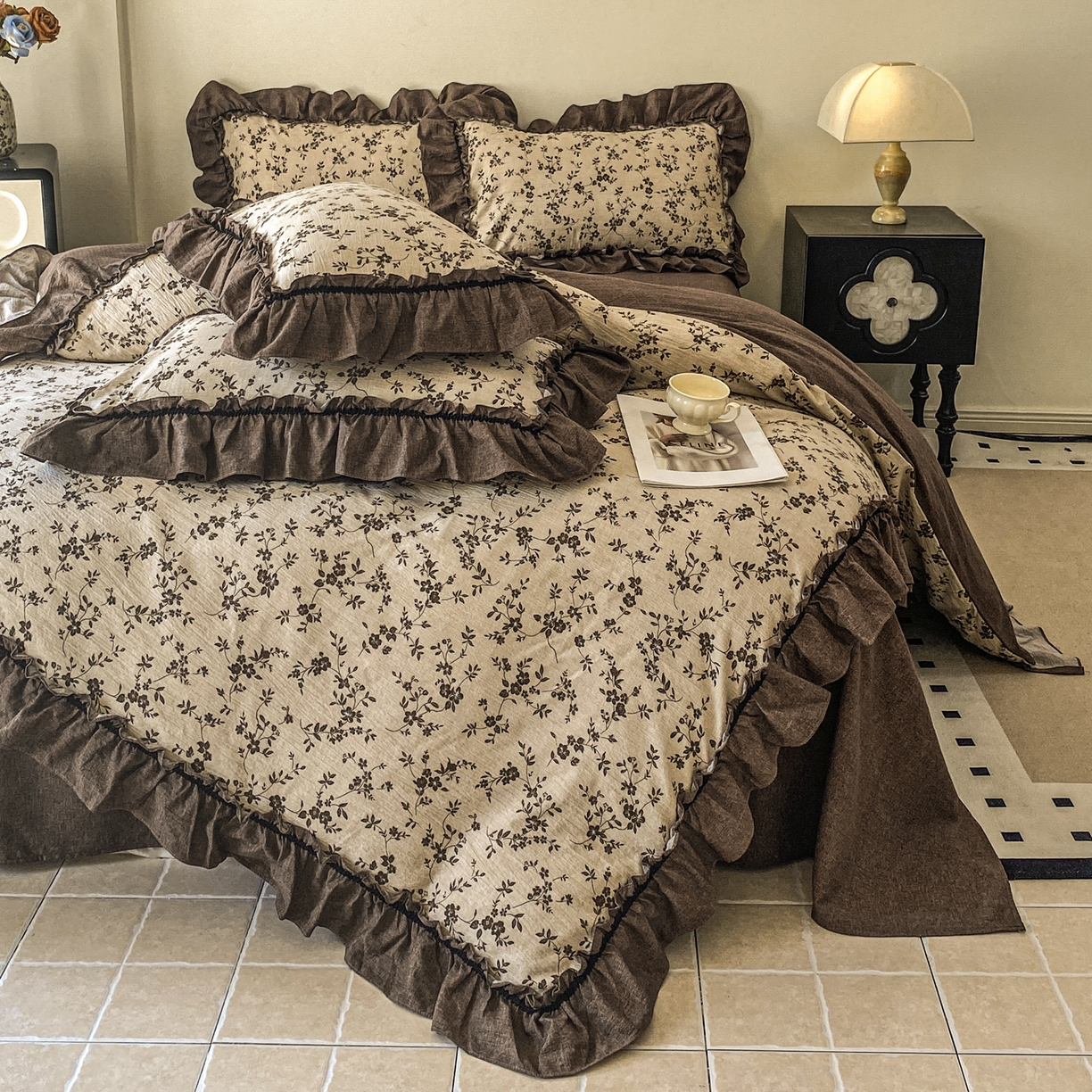 91家纺网 家纺一手货源 找家纺 仟网汇 2025新款复古风亚麻原麻花边四件套 棕篱