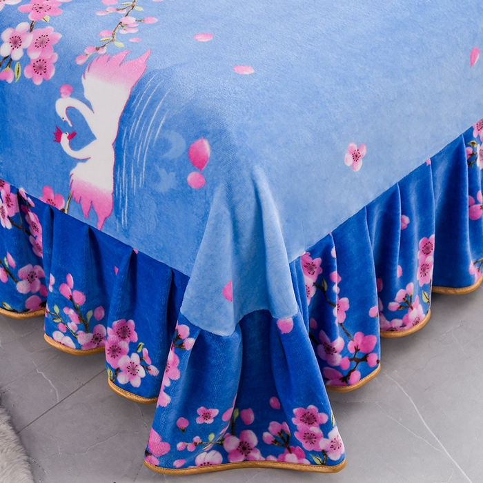 91家纺网 家纺一手货源 找家纺 静缘分 2025新款230克特厚8.5斤牛奶绒金貂绒床裙款保暖四件套-一见钟情