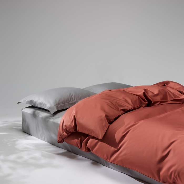 91家纺网 家纺一手货源 找家纺 红淳家纺 2025新款50s长绒棉纯色四件套及单品-单被套 秋香红