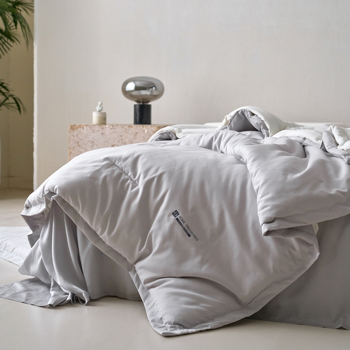 91家纺网 家纺一手货源 找家纺 花享莱 2025秋冬新款亚朵被子同款深睡被PRO四季被冬被子母被春秋被保暖控温被子被芯 黎明灰-四季被