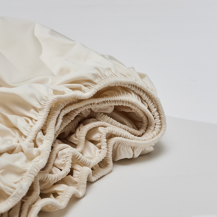 91家纺网 家纺一手货源 找家纺 红淳家纺 2025新款50s长绒棉纯色四件套及单品-单床笠 奶昔白