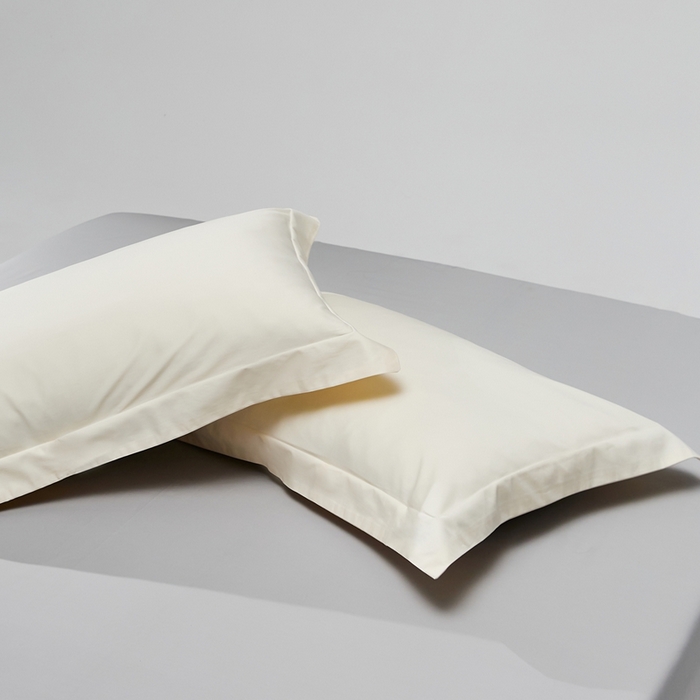 91家纺网 家纺一手货源 找家纺 红淳家纺 2025新款50s长绒棉纯色四件套及单品-单枕套 奶昔白