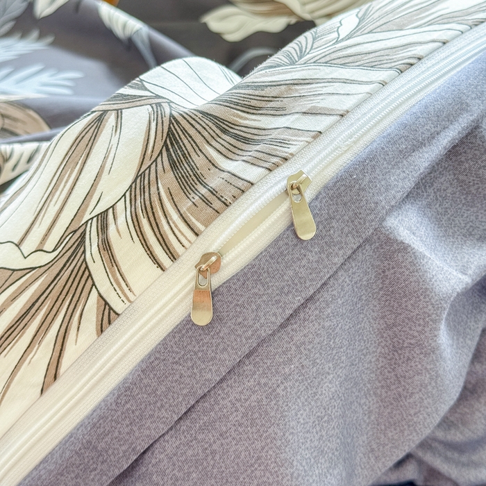 91家纺网 家纺一手货源 找家纺 红淳家纺 2025新款亲肤舒适全棉印花简约单枕套 陌上烟雨