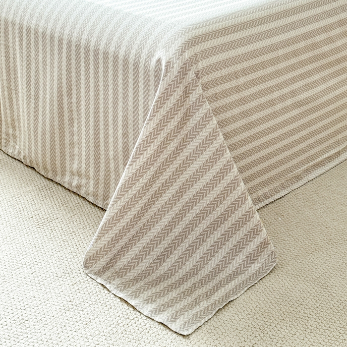 91家纺网 家纺一手货源 找家纺 红淳家纺 2025新款亲肤舒适全棉印花简约单枕套 风条雨顺