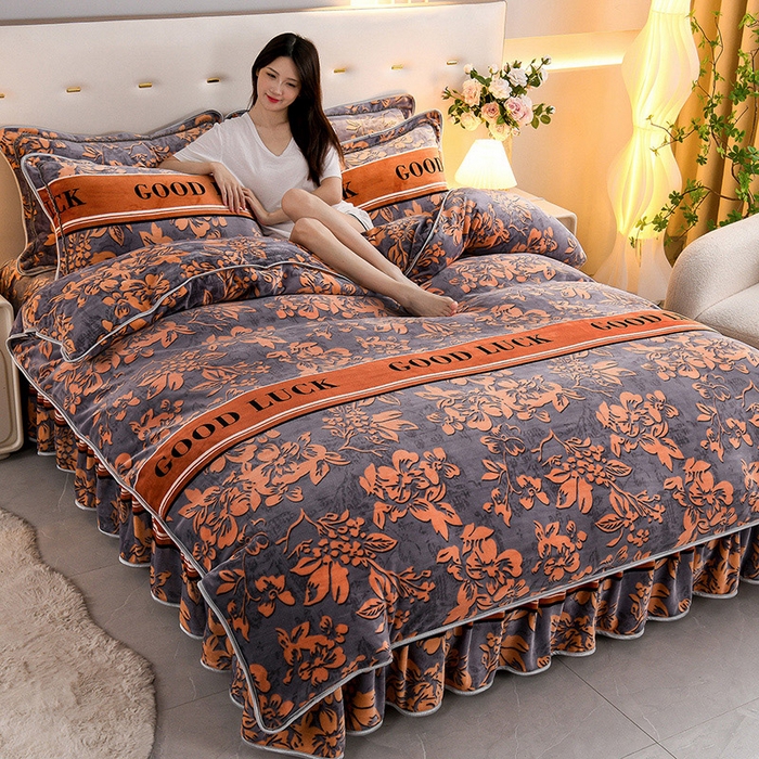 91家纺网 家纺一手货源 找家纺 静缘分 2025新款230克特厚8.5斤牛奶绒金貂绒床裙款保暖四件套-黄金叶