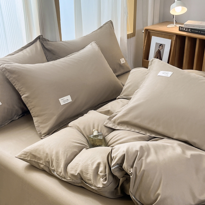 91家纺网 家纺一手货源 找家纺 红淳家纺 2025新款13366亲肤全棉纯色四件套-简单生活 米驼