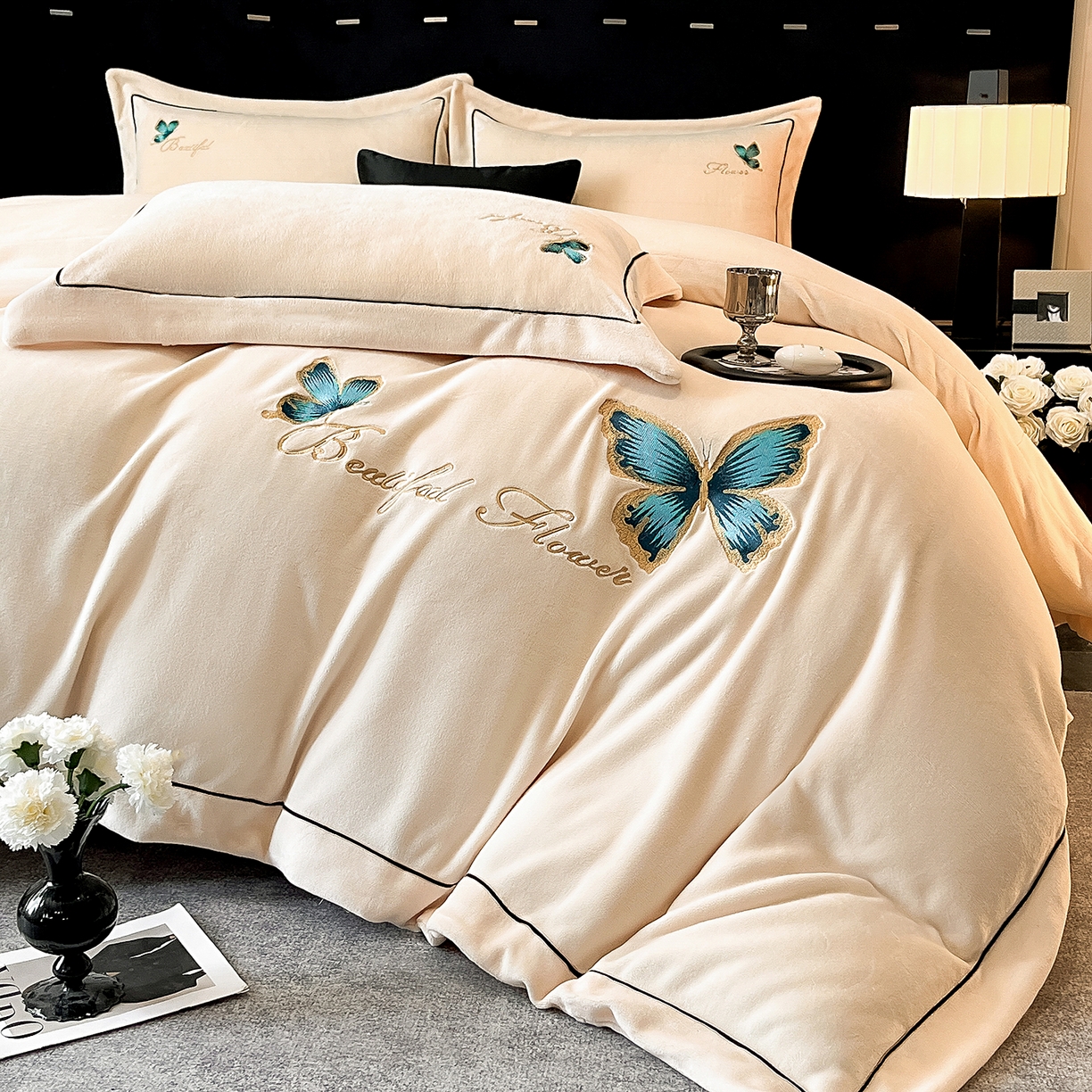 91家纺网 家纺一手货源 找家纺 （总）妮恒美家纺 2025新款牛奶绒刺绣四件套唯美蝴蝶结系列