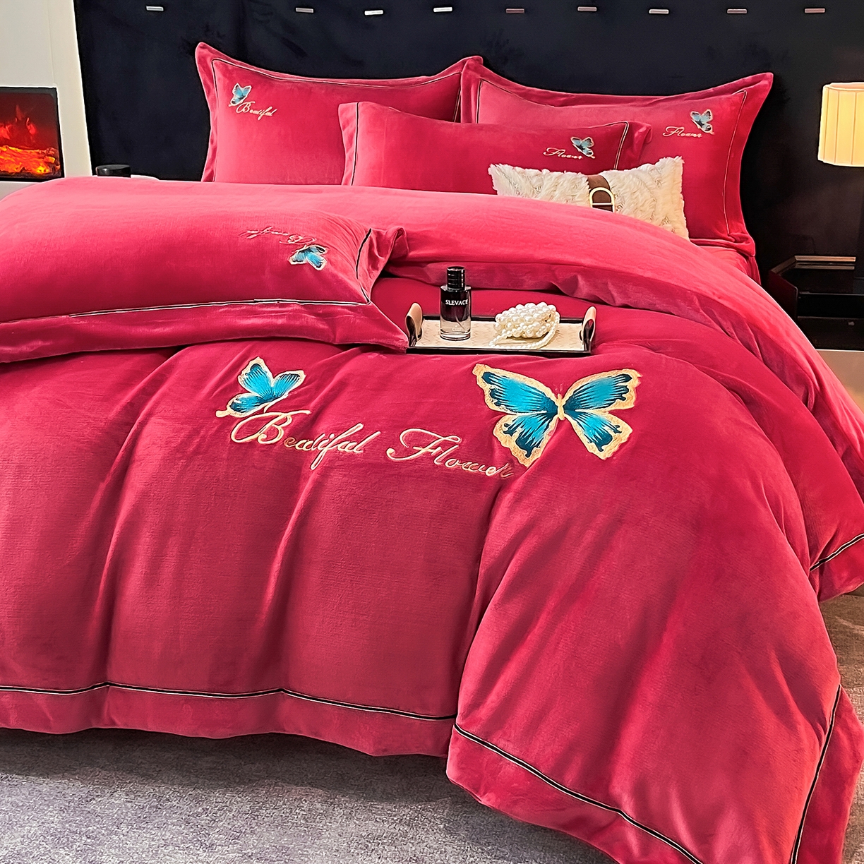 91家纺网 家纺一手货源 找家纺 妮恒美家纺 2025新款牛奶绒刺绣四件套唯美蝴蝶结系列 唯美-富世红