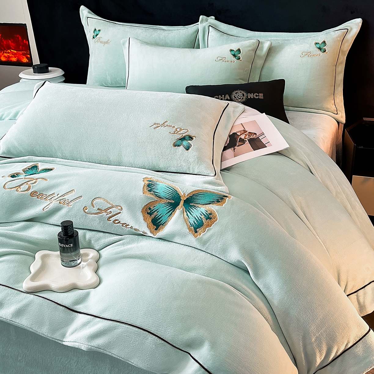 91家纺网 家纺一手货源 找家纺 妮恒美家纺 2025新款牛奶绒刺绣四件套唯美蝴蝶结系列 唯美-元气绿