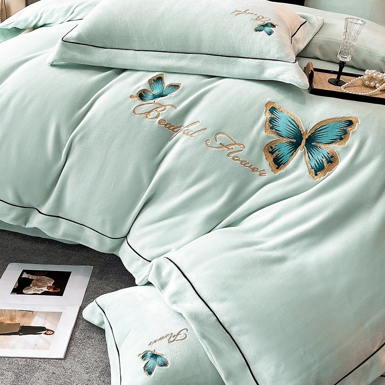 91家纺网 家纺一手货源 找家纺 妮恒美家纺 2025新款牛奶绒刺绣四件套唯美蝴蝶结系列 唯美-元气绿