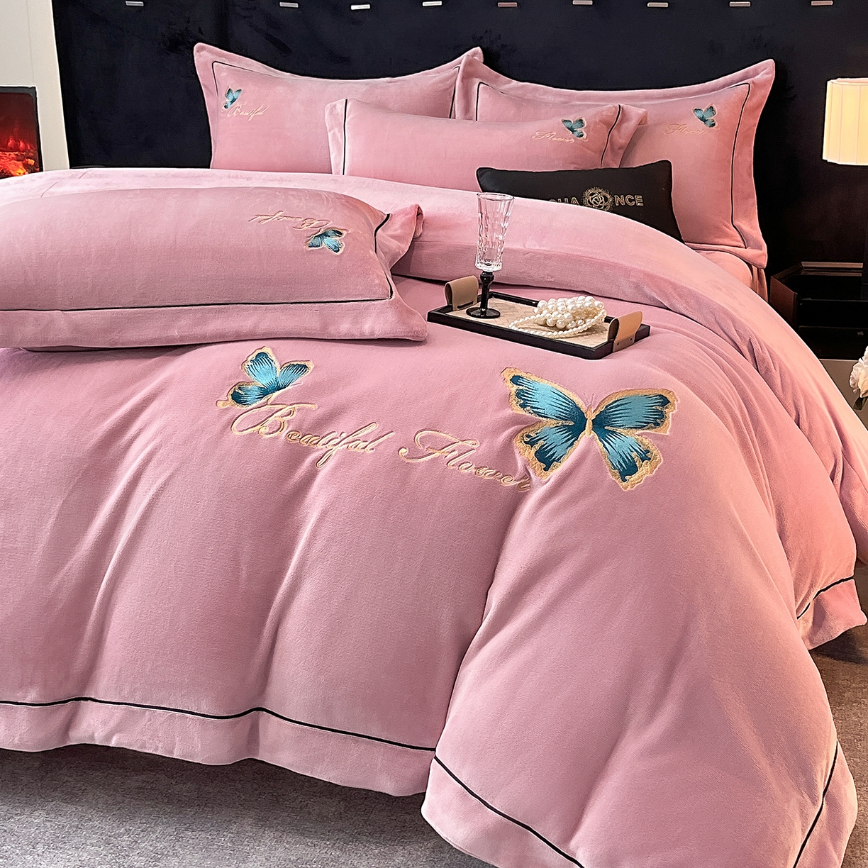 妮恒美家纺 2025新款牛奶绒刺绣四件套唯美蝴蝶结系列 唯美-豆沙