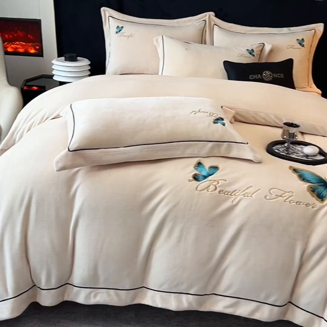 91家纺网 家纺一手货源 找家纺 （总）妮恒美家纺 2025新款牛奶绒刺绣四件套唯美蝴蝶结系列