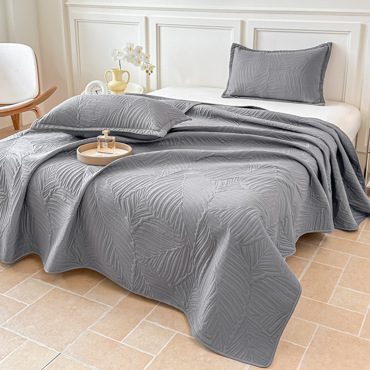 91家纺网 家纺一手货源 找家纺 手艺人家纺 2025新款化纤亲肤床盖三件套 HS-01灰色