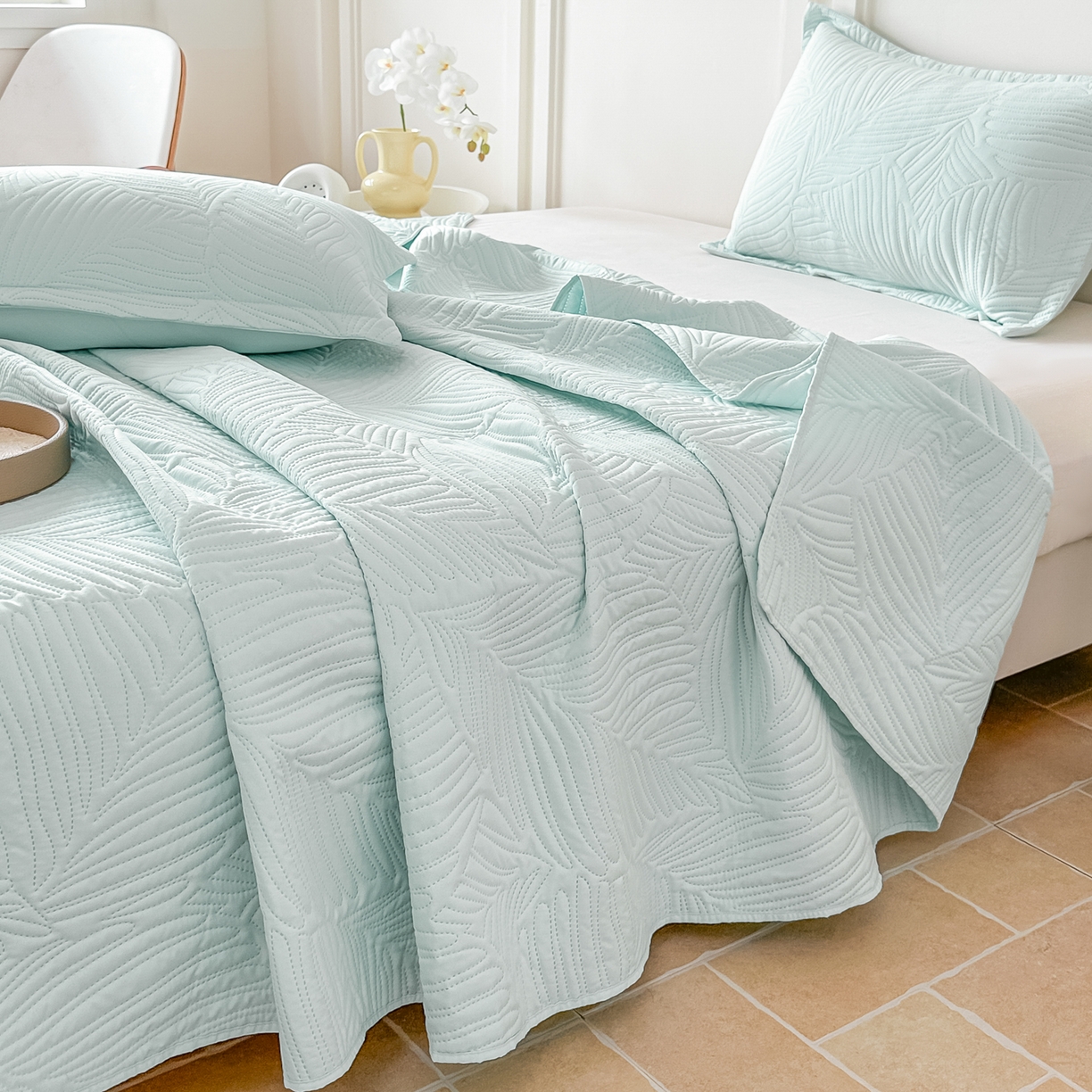 91家纺网 家纺一手货源 找家纺 手艺人家纺 2025新款化纤亲肤床盖三件套 HS-01浅绿