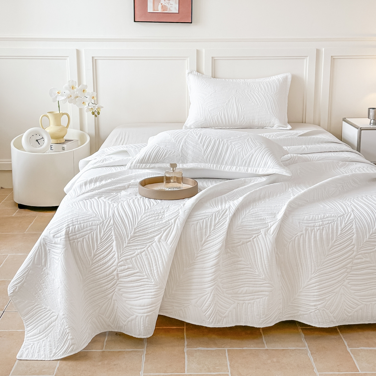 91家纺网 家纺一手货源 找家纺 手艺人家纺 2025新款化纤亲肤床盖三件套 HS-01白色