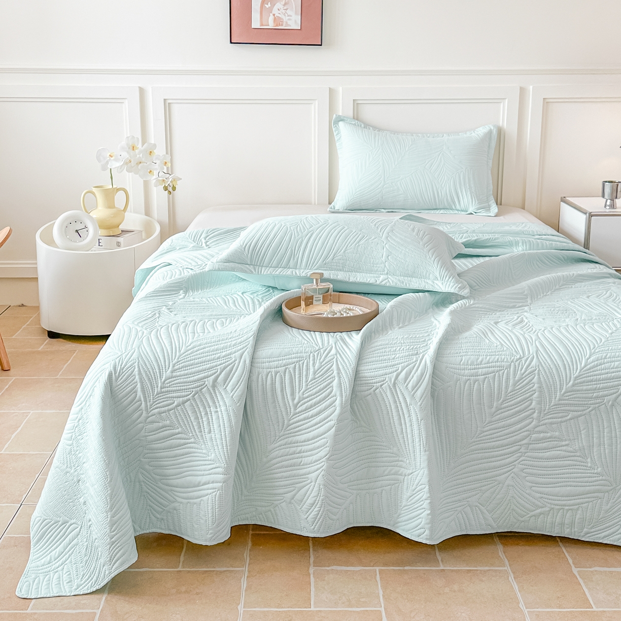 91家纺网 家纺一手货源 找家纺 手艺人家纺 2025新款化纤亲肤床盖三件套 HS-01浅绿