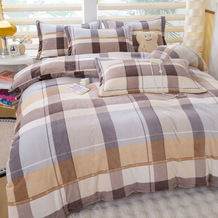 91家纺网 家纺一手货源 找家纺 优姿家纺 2025新款加厚全消光牛奶绒印花四件套格调