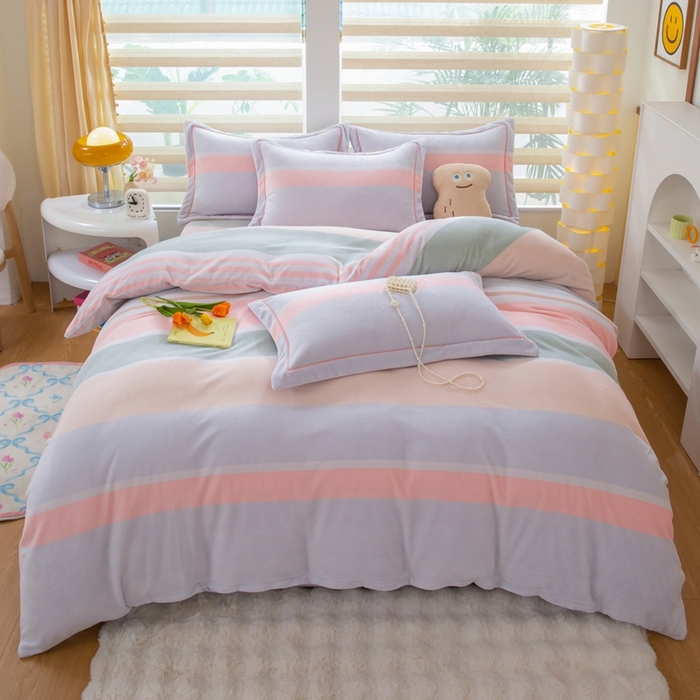 优姿家纺 2025新款加厚全消光牛奶绒印花四件套精彩世界